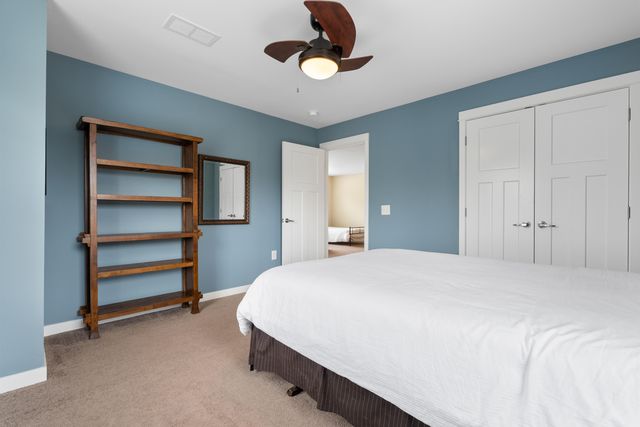 7238 Miami Avenue, South Haven, MI 49090