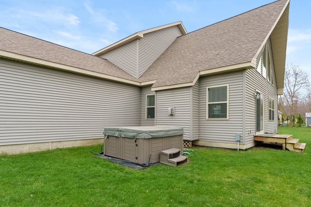 7238 Miami Avenue, South Haven, MI 49090