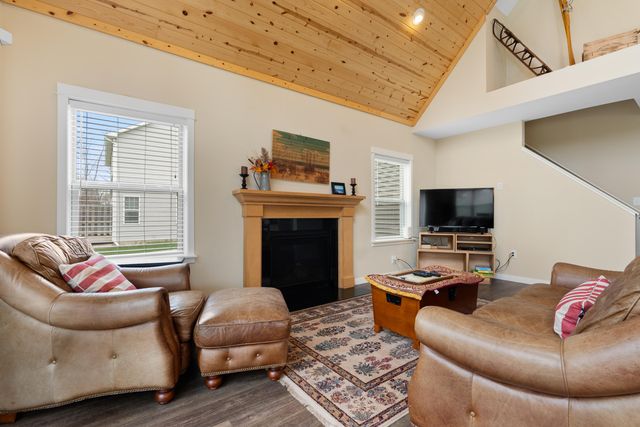 7238 Miami Avenue, South Haven, MI 49090