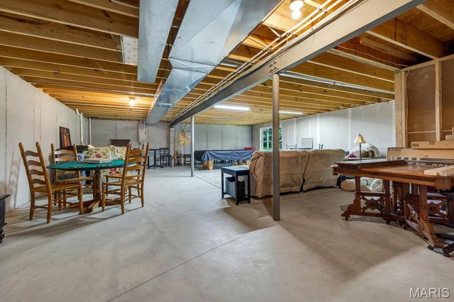 115 Hannahs Mill Drive, Lake St Louis, MO 63367