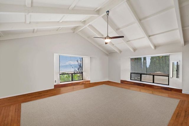 12 Upper Kimo Dr, Kula, HI 96790