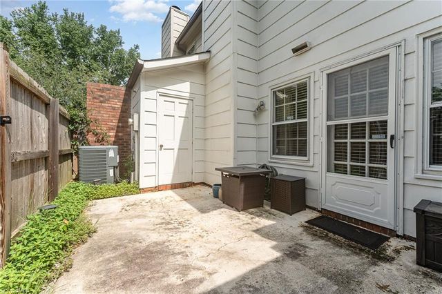 4832 Tower Road C, Greensboro, NC 27410