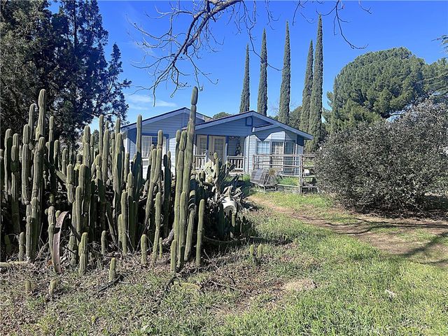 10885 Jonathan, Cherry Valley, CA 92223