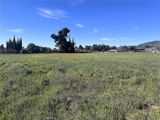 10885 Jonathan, Cherry Valley, CA 92223