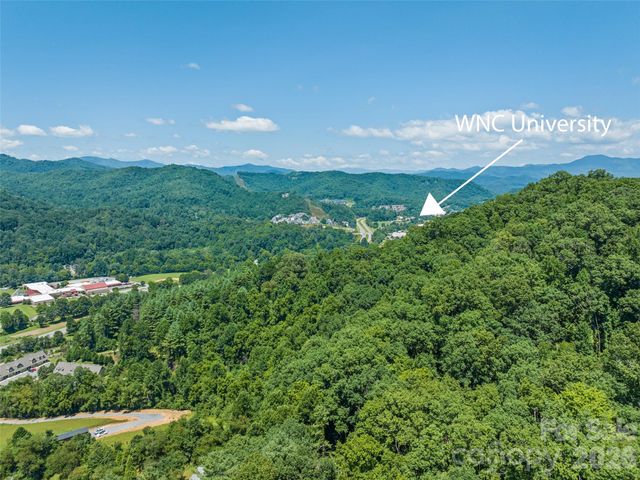 460 Speedwell Acres Road, Cullowhee, NC 28723