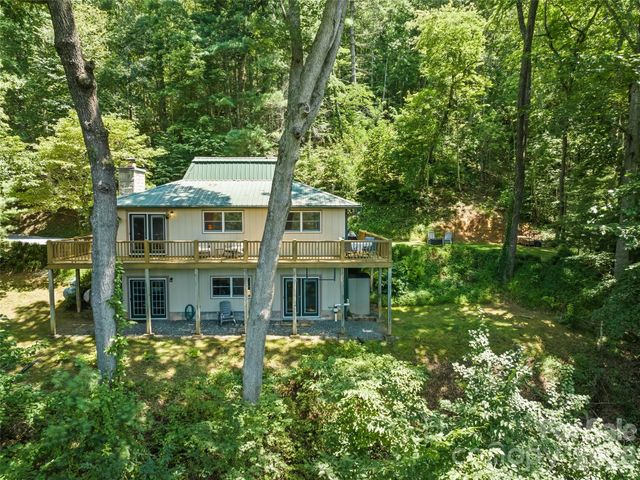 460 Speedwell Acres Road, Cullowhee, NC 28723