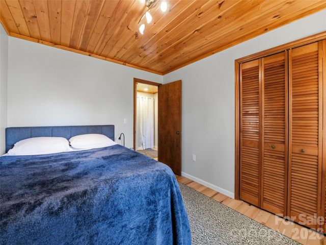 460 Speedwell Acres Road, Cullowhee, NC 28723