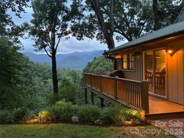 460 Speedwell Acres Road, Cullowhee, NC 28723
