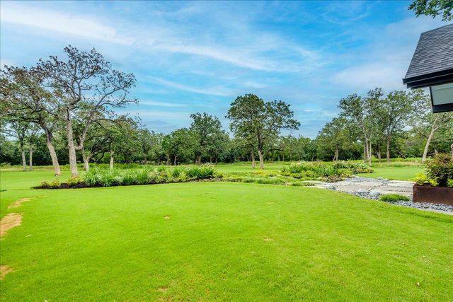 160 Shady Oaks DR, Dale, TX 78616