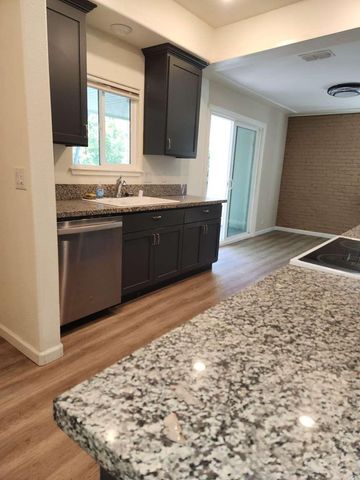 7948 Sunset Ave, Fair Oaks, CA 95628