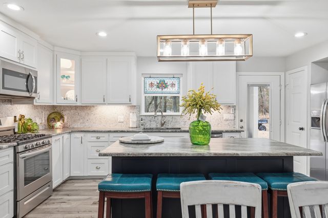 171 King Andrew Court, Scroggins, TX 75480