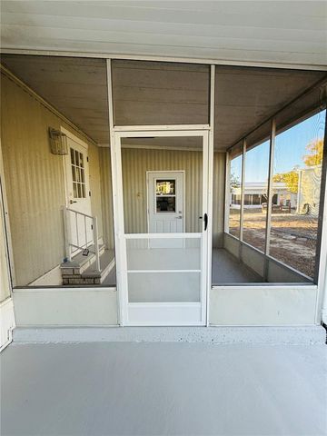 15071 RIALTO AVENUE, Brooksville, FL 34613