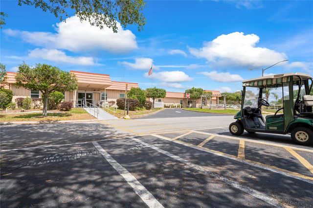 15071 RIALTO AVENUE, Brooksville, FL 34613