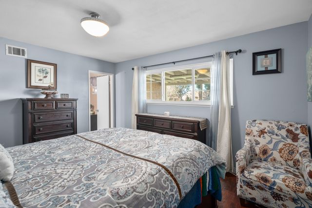 7494 Lemon Street, Fontana, CA 92335