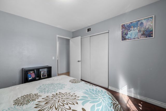 7494 Lemon Street, Fontana, CA 92335