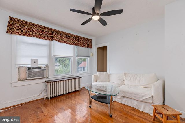 4007 BUNKER HILL RD, Brentwood, MD 20722