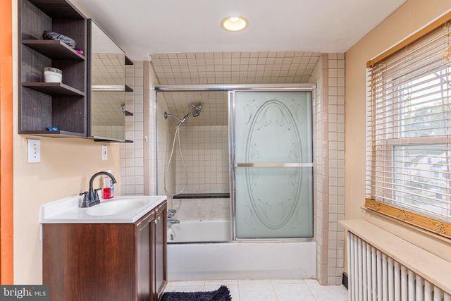 4007 BUNKER HILL RD, Brentwood, MD 20722