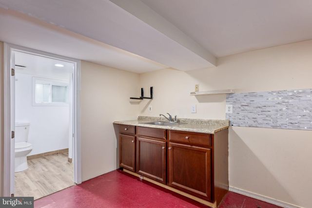 4007 BUNKER HILL RD, Brentwood, MD 20722