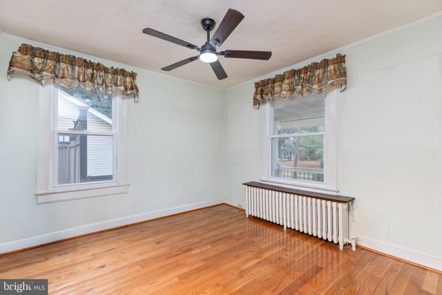 4007 BUNKER HILL RD, Brentwood, MD 20722