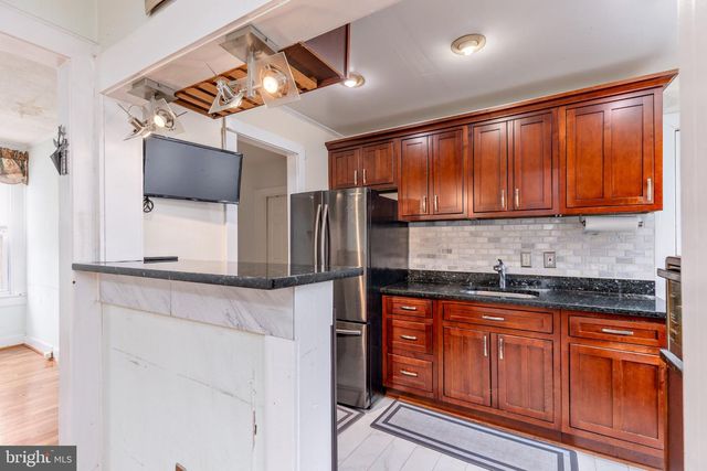 4007 BUNKER HILL RD, Brentwood, MD 20722