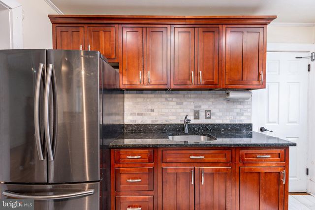 4007 BUNKER HILL RD, Brentwood, MD 20722