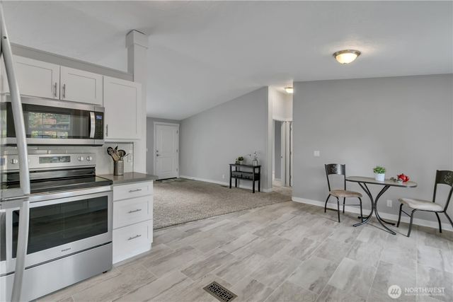 12818 Prairie Ridge Drive E, Bonney Lake, WA 98391