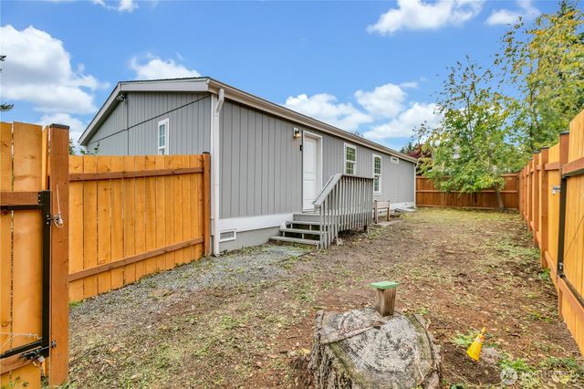 12818 Prairie Ridge Drive E, Bonney Lake, WA 98391