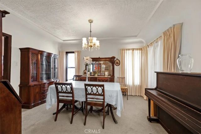 1847 W 68th, Los Angeles, CA 90047