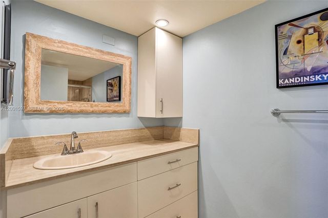 1201 S Ocean Dr 604N, Hollywood, FL 33019