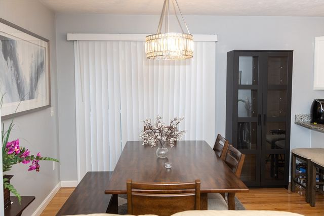 129 Quinapoxet Street, Holden, MA 01522