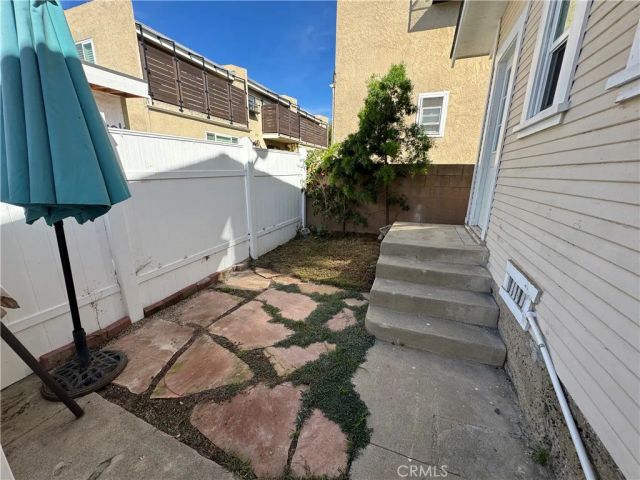 108 S Guadalupe B, Redondo Beach, CA 90277