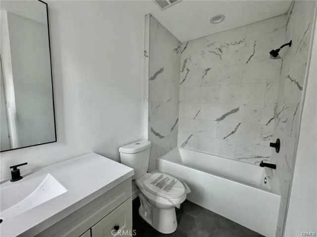 108 S Guadalupe B, Redondo Beach, CA 90277