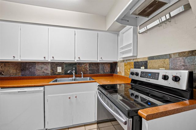 3930 W Alabama Street 8, Houston, TX 77027