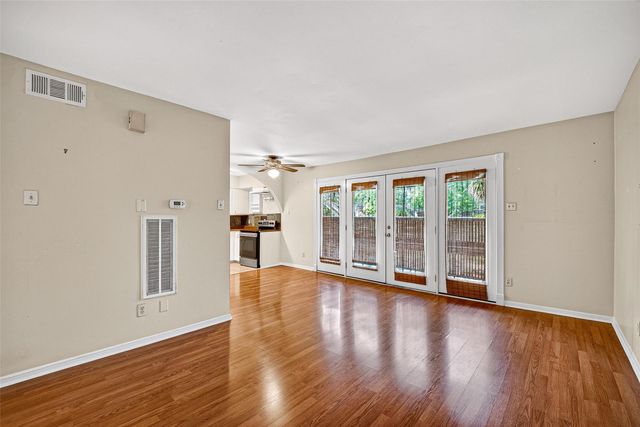 3930 W Alabama Street 8, Houston, TX 77027