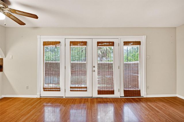 3930 W Alabama Street 8, Houston, TX 77027