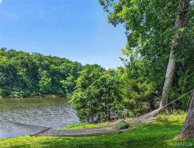 1209 Whitetail Woods Drive, Innsbrook, MO 63390