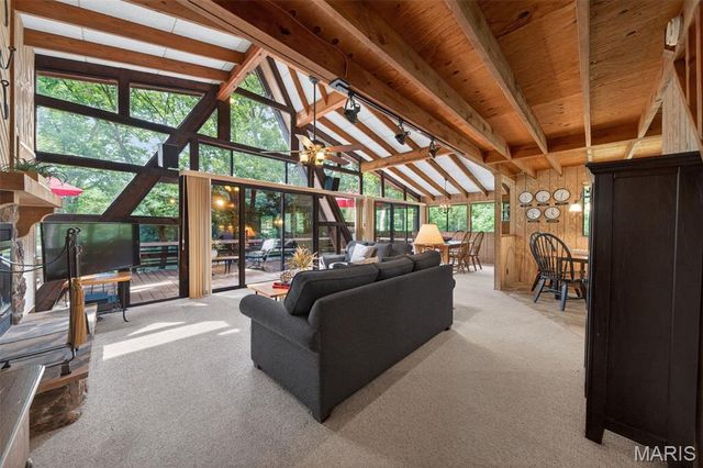 1209 Whitetail Woods Drive, Innsbrook, MO 63390