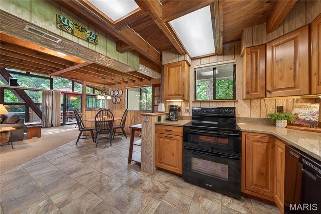 1209 Whitetail Woods Drive, Innsbrook, MO 63390