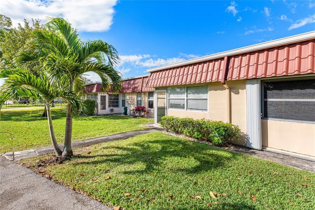 528 Franconia Cir ., Lake Worth, FL 33467