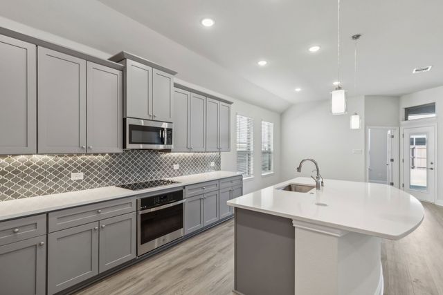 10300 Tapioca Street, Fort Worth, TX 76036