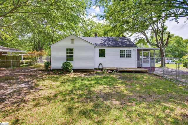 7 Alberta Avenue, Greenville, SC 29617
