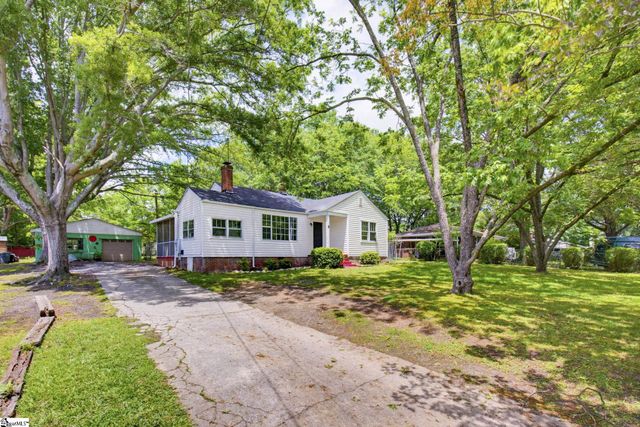 7 Alberta Avenue, Greenville, SC 29617
