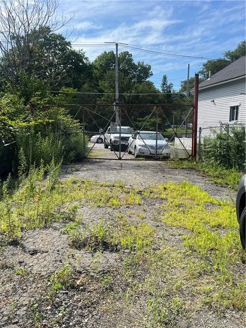 203 Valley Street, Providence, RI 02909