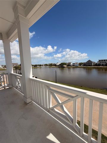 5 Westwind Rd, Galveston, TX 77554