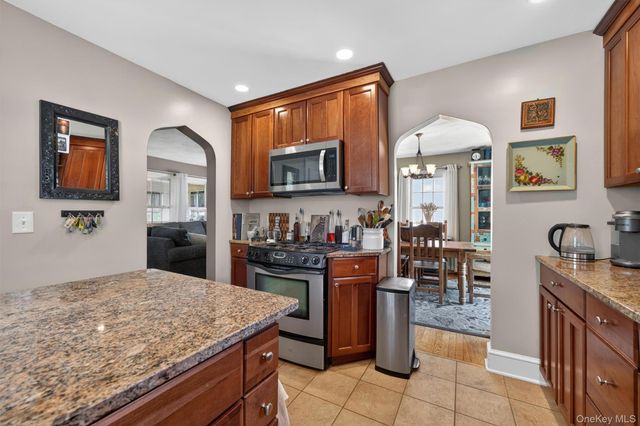 133 S Street Extension, Warwick, NY 10990