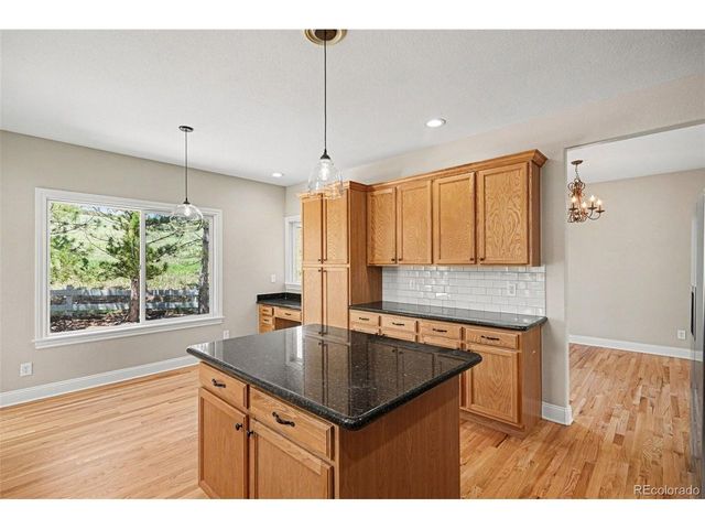 711 Briar Ridge Ct, Castle Pines, CO 80108