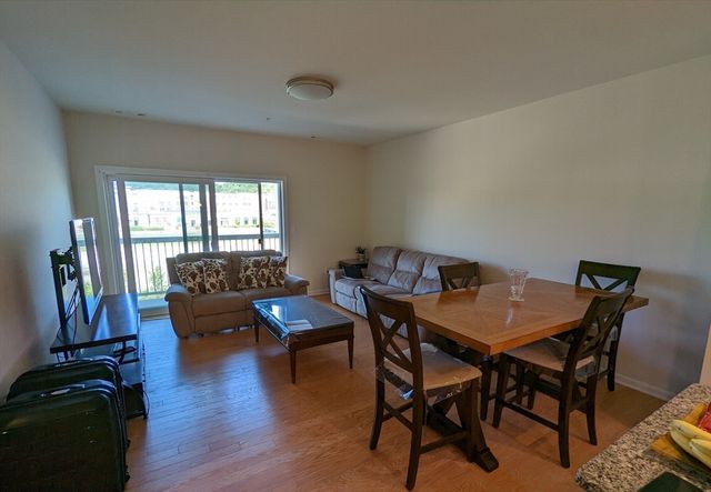 120 University Ave 2212, Westwood, MA 02090
