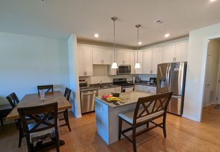 120 University Ave 2212, Westwood, MA 02090