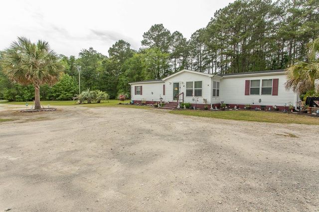 2260 Harvey Rd., Loris, SC 29569