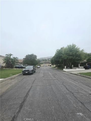 3921 La Hacienda, San Bernardino, CA 92404